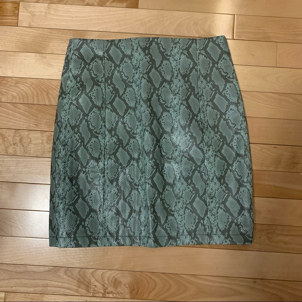 Ronny kobo Snakeskin print leather mini skirt